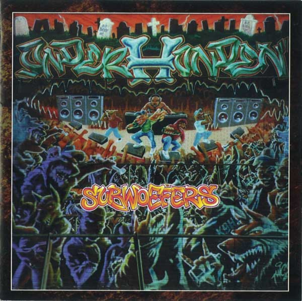 Onderhonden – Subwoefers